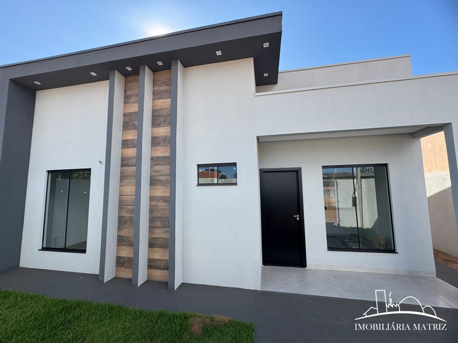 Casa à venda no bairro Cristo Rei – Vilhena/RO