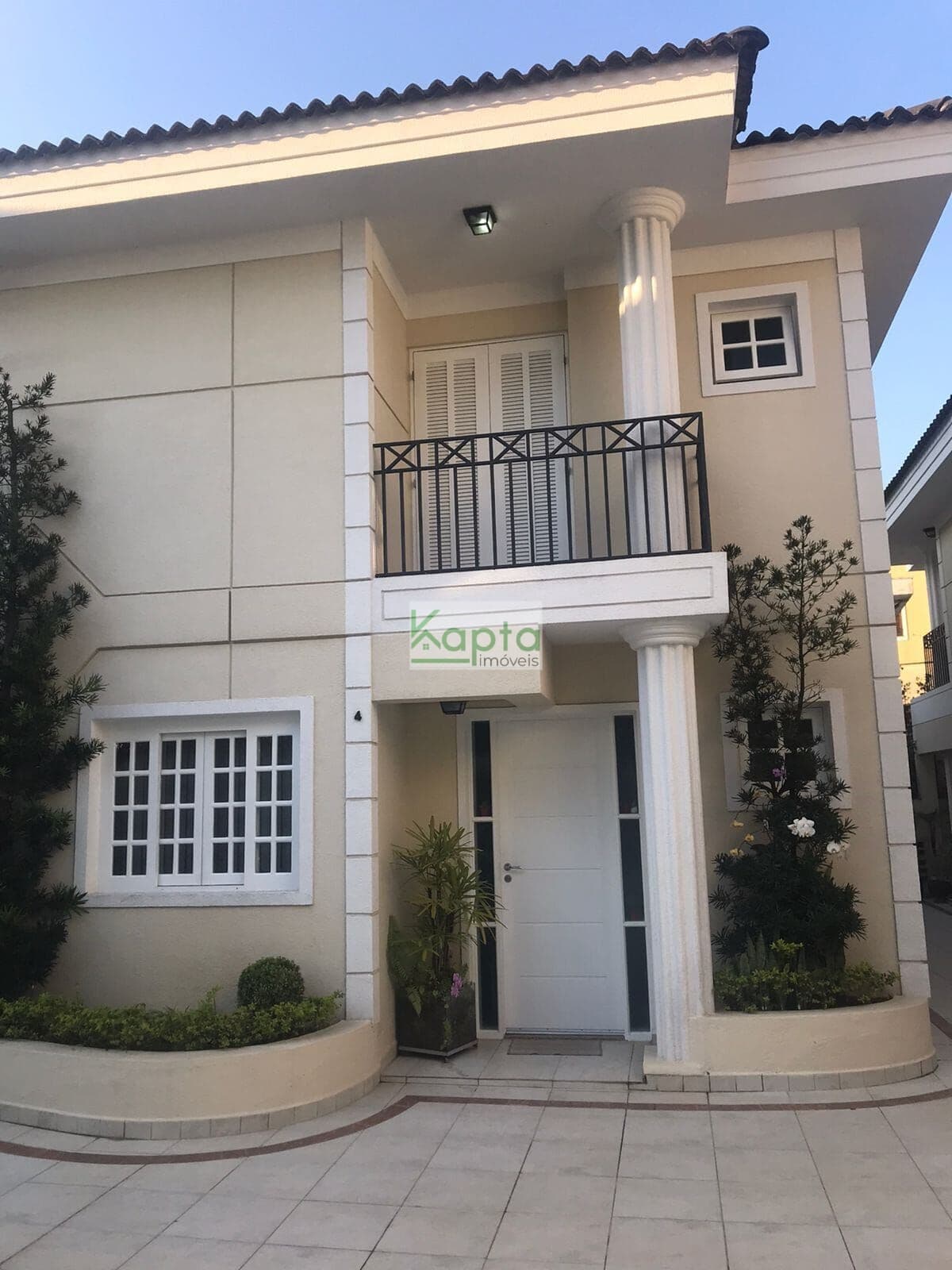Sobrado Alto Padrão em condominio 200mts 3 suites 4 vagas Parque Sao Domingos