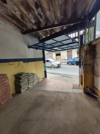 Salão comercial Vila Mangalot