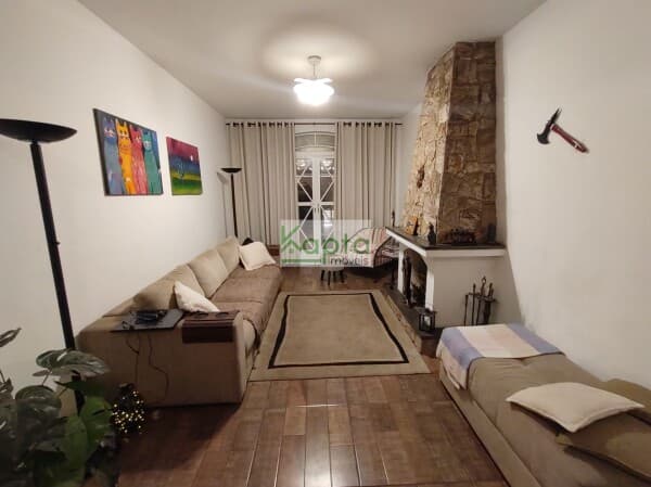 Sobrado 3 dormitorio 1 suite 3 banheiros , 2 vagas a venda no bairro Chacara inglesa