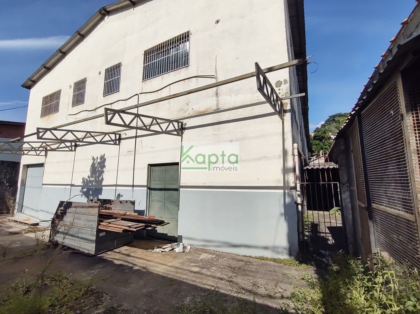 Pavilhão/Galpão Industrial com 500 mts construidos, a venda no Santa Lucrecia- Jaragua - São Paulo