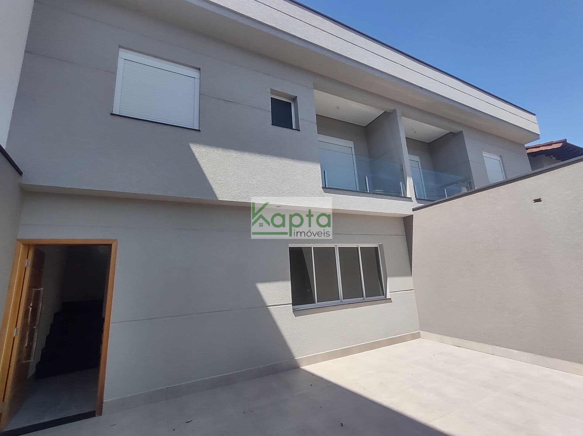 Sobrado Padrão 3 dormitorios 1 suite 2 wc 2 vagas Parque maria domitila