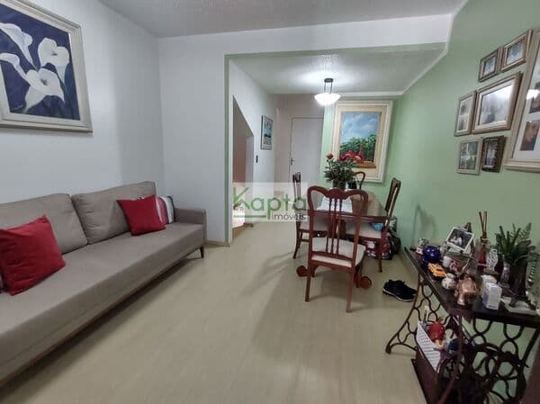 Sobrado com 2 dormitórios no Jardim Viasta Verde