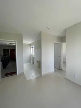 Apartamento 2/4 Reformado e Pronto para Morar no Recanto de Abrantes - Oportunidade Imperdível!