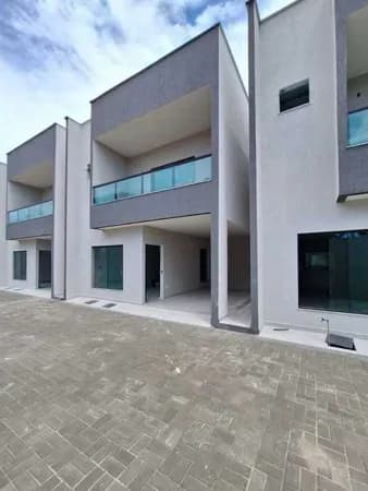 Casa Duplex 4/4 à Venda no Condomínio Theo, Lauro de Freitas-BA