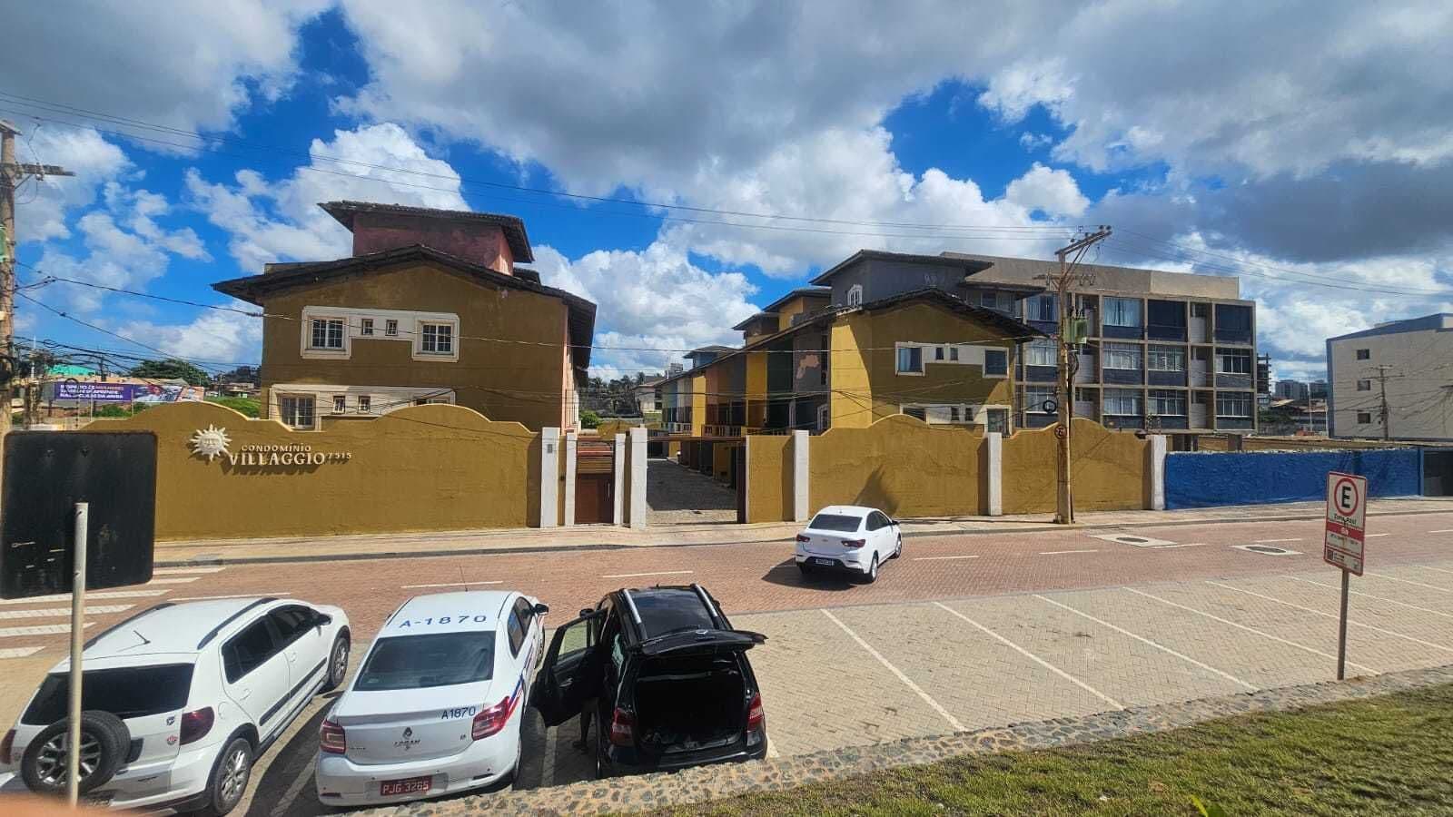 Sobrado em Salvador - Boca do Rio