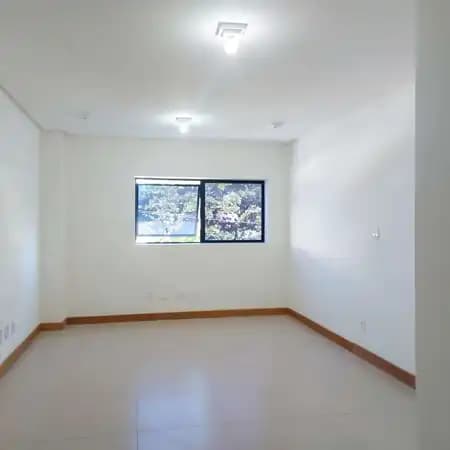 Aluguel de Sala na entrada de Vilas em Lauro de Freitas/BA