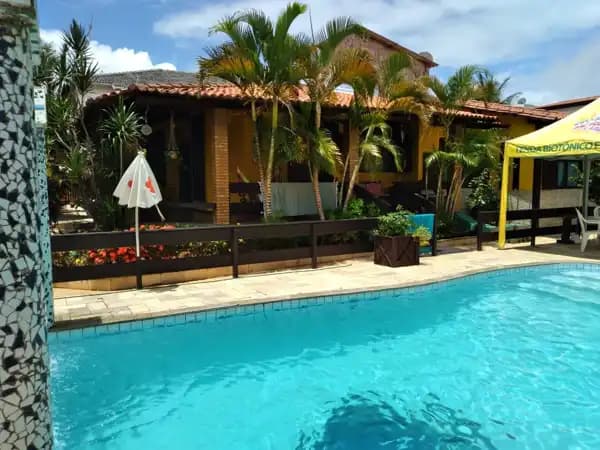 Casa à venda no bairro Ipitanga em Lauro de Freitas/BA
