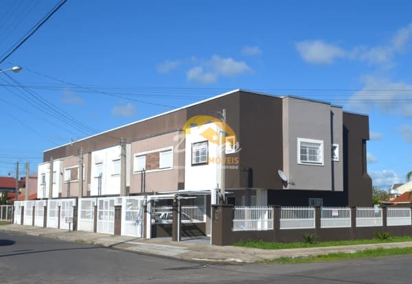 DUPLEX NO CENTRO DE TRAMANDAÍ