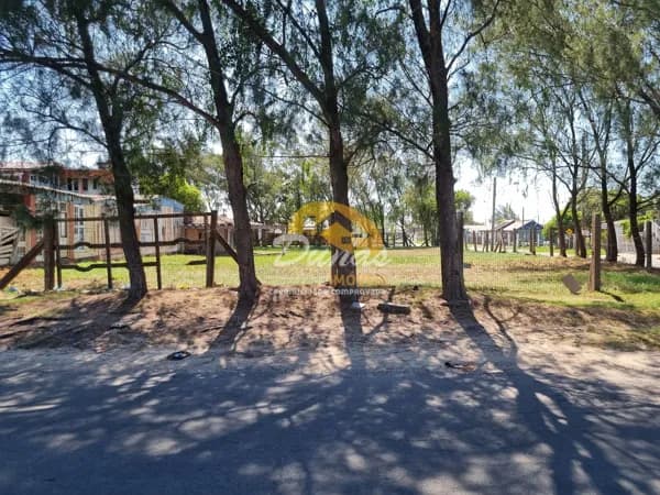 TERRENOS NA AVENIDA PRINCIPAL DE NOVA TRAMANDAÍ