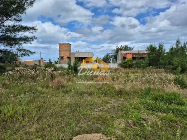 TERRENO À VENDA NO BALNEÁRIO TIARAJÚ - TRAMANDAÍ/RS