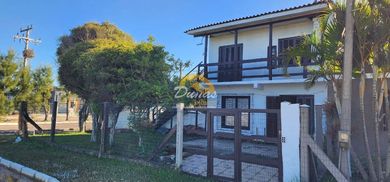 SOBRADO NO BALNEÁRIO TRAMANDAÍ SUL