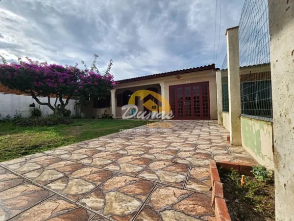 Casa à venda no bairro Jardim Atlântico - Tramandaí/RS