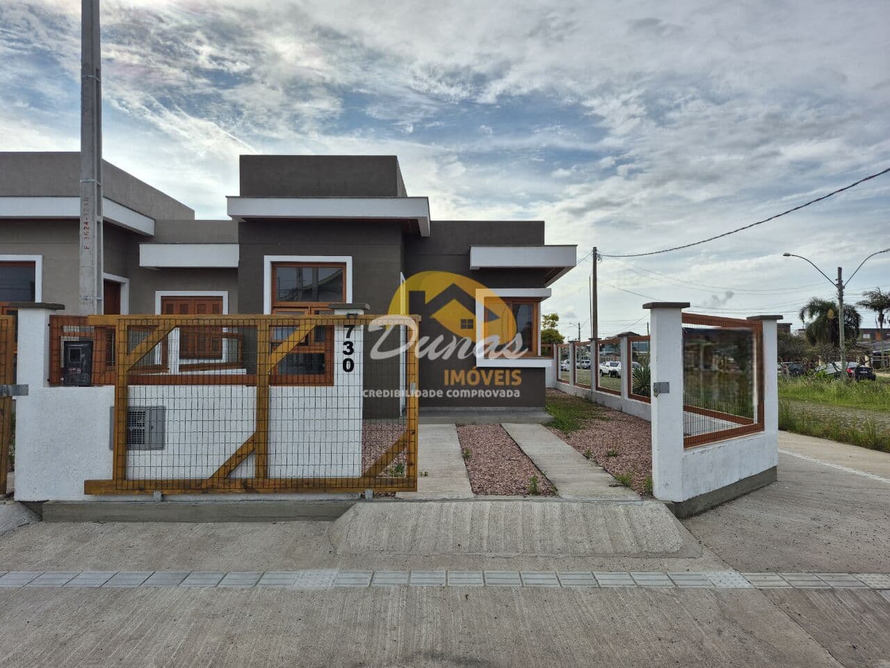 Geminada à venda na Zona Nova - Tramandaí/RS