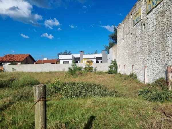 TERRENO EM UMA DAS AVENIDAS MAIS MOVIMENTADA DA REGIÃO
