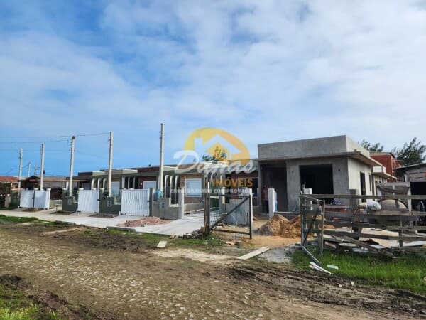 GEMINADA NOVA PRÓXIMA A PLATAFORMA