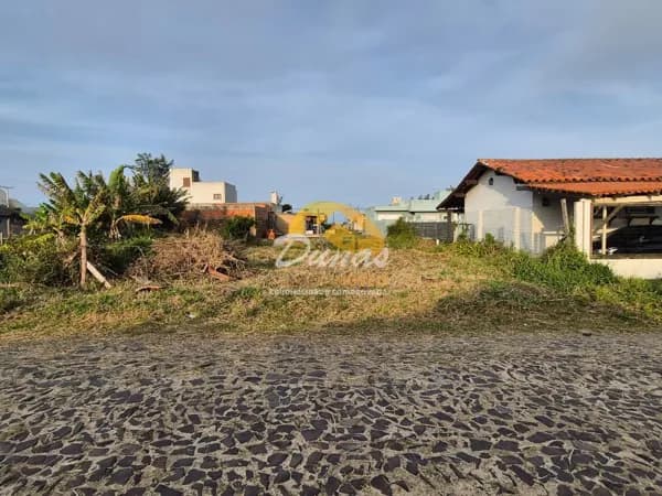 Terreno à venda em Tramandaí Sul - Tramandaí/RS