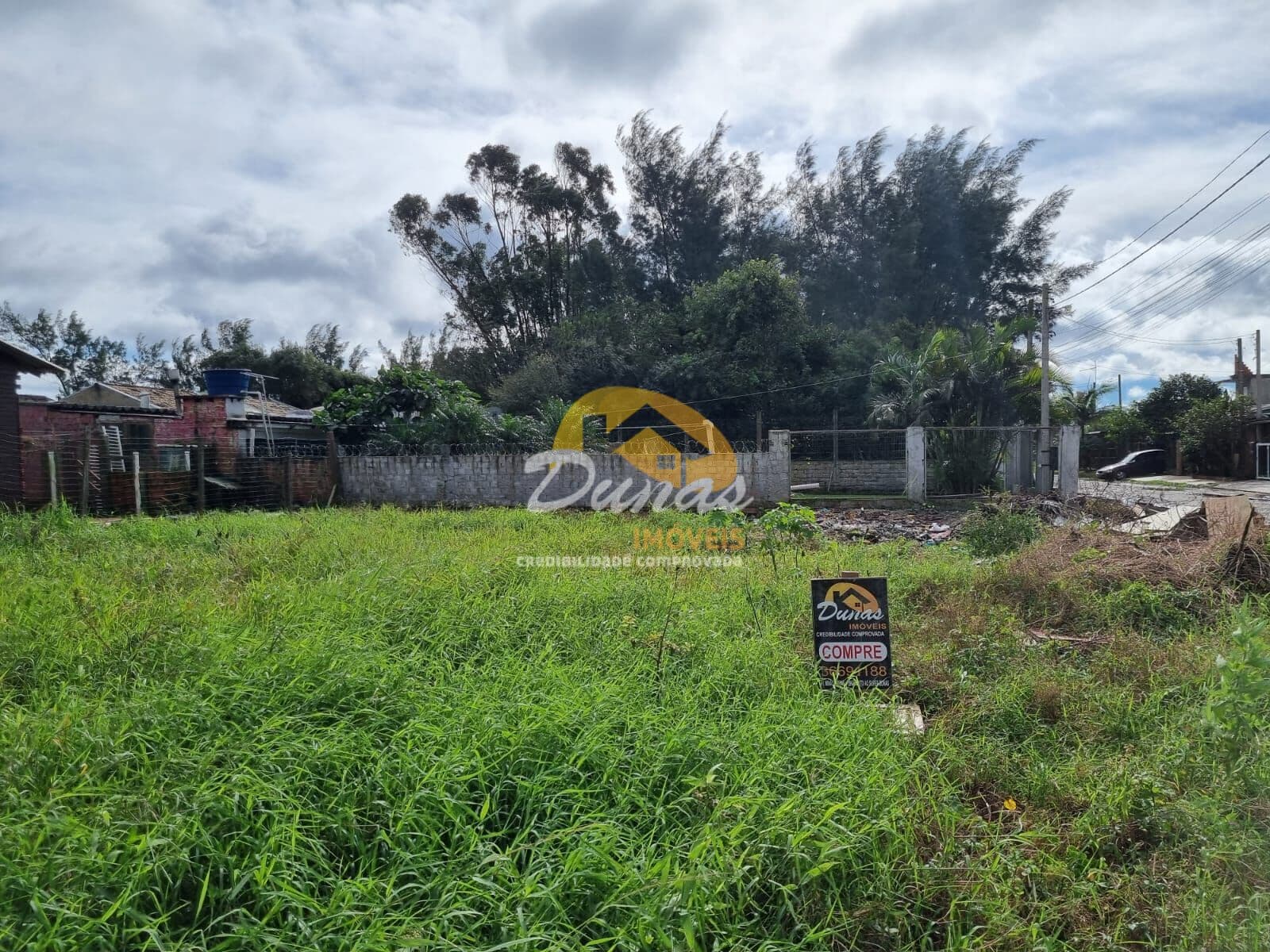 TERRENO DE ESQUINA NA ZONA NOVA SUL