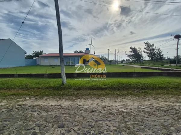 Casa à venda em Balneário Tiarajú - Tramandaí/RS