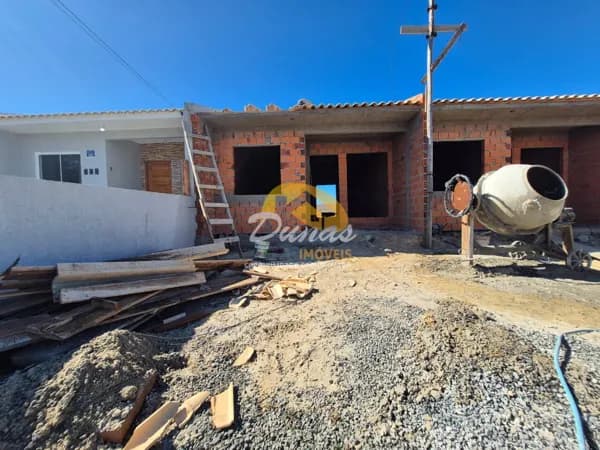 Casa Geminada à venda no Balneário Tiarajú - Tramandaí/RS