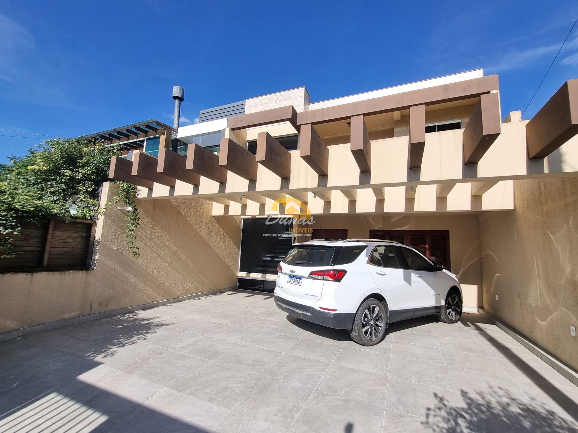 DUPLEX MOBILIADO NO RECANTO DA LAGOA