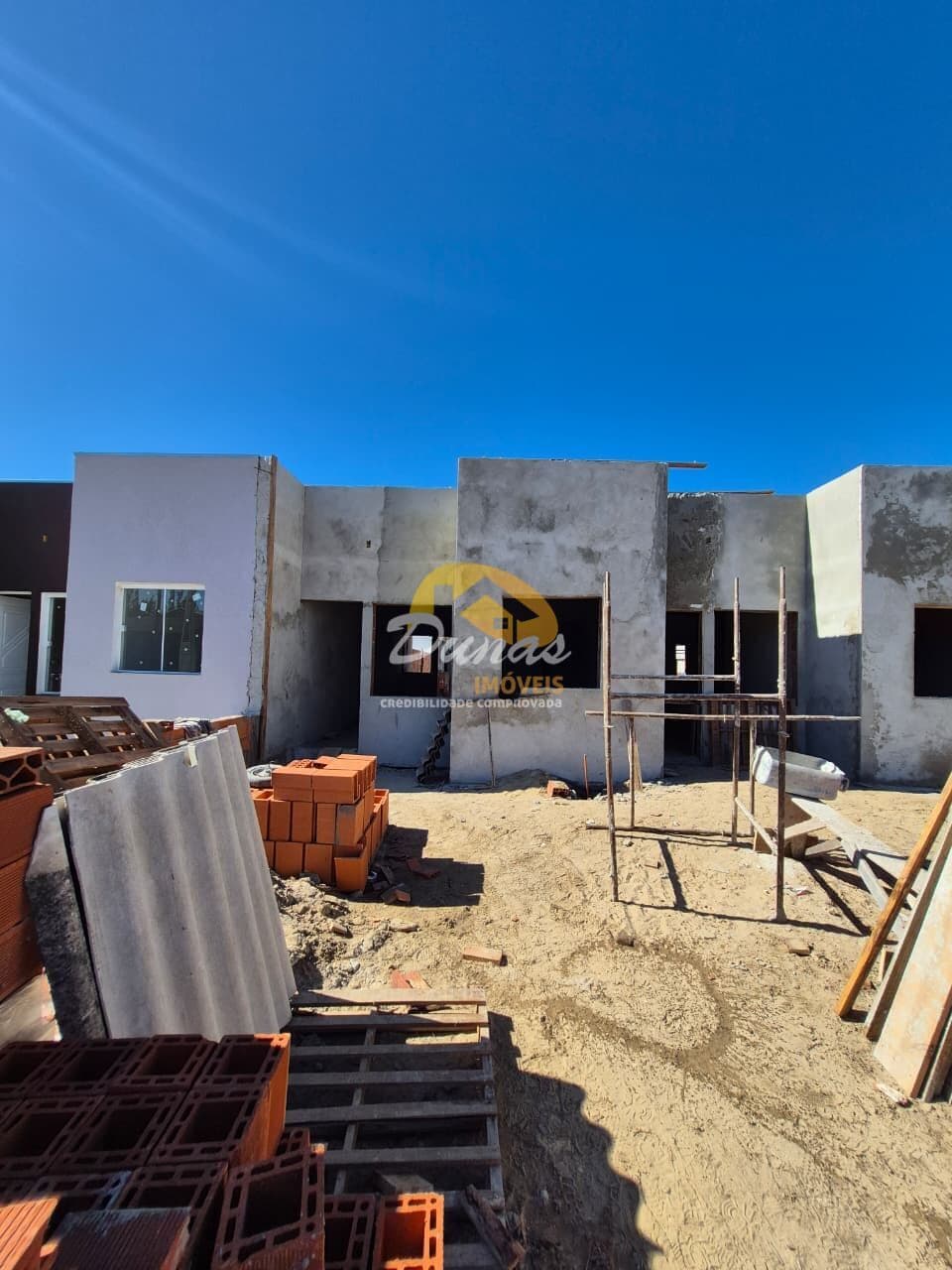 Casa Geminada à venda no Balneário Tiarajú - Tramandaí/RS