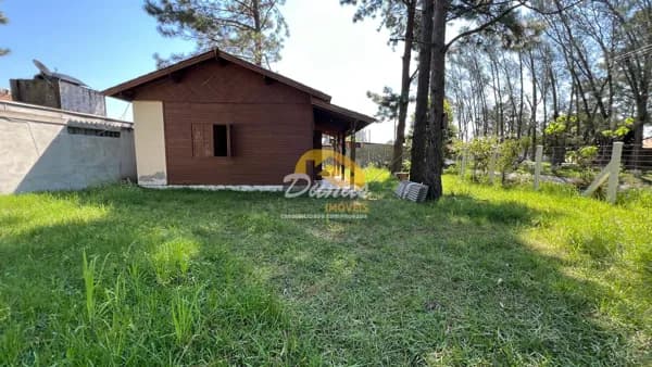 Casa de Madeira à venda na Aldeia da Lagoa - Tramandaí/RS