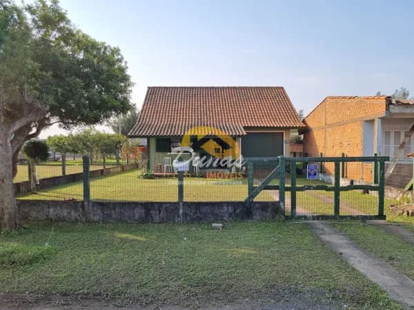 CASA DE MADEIRA NO JARDIM ATLÂNTICO