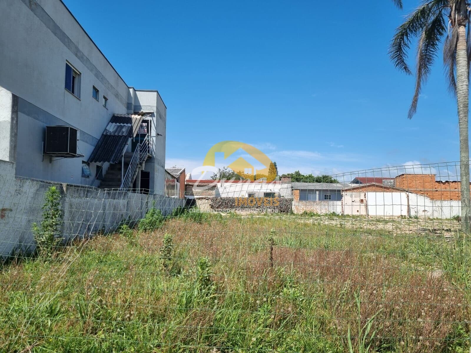 TERRENO PRÓXIMO DO FÓRUM DE TRAMANDAÍ - ZONA NOVA