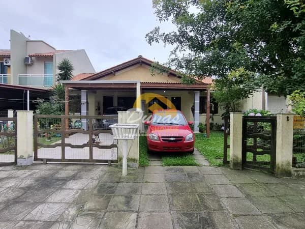 GEMINADA EM ÁREA DE MORADORES FIXOS