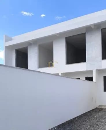 Sobrado Geminado com 2 quartos no Aventureiro