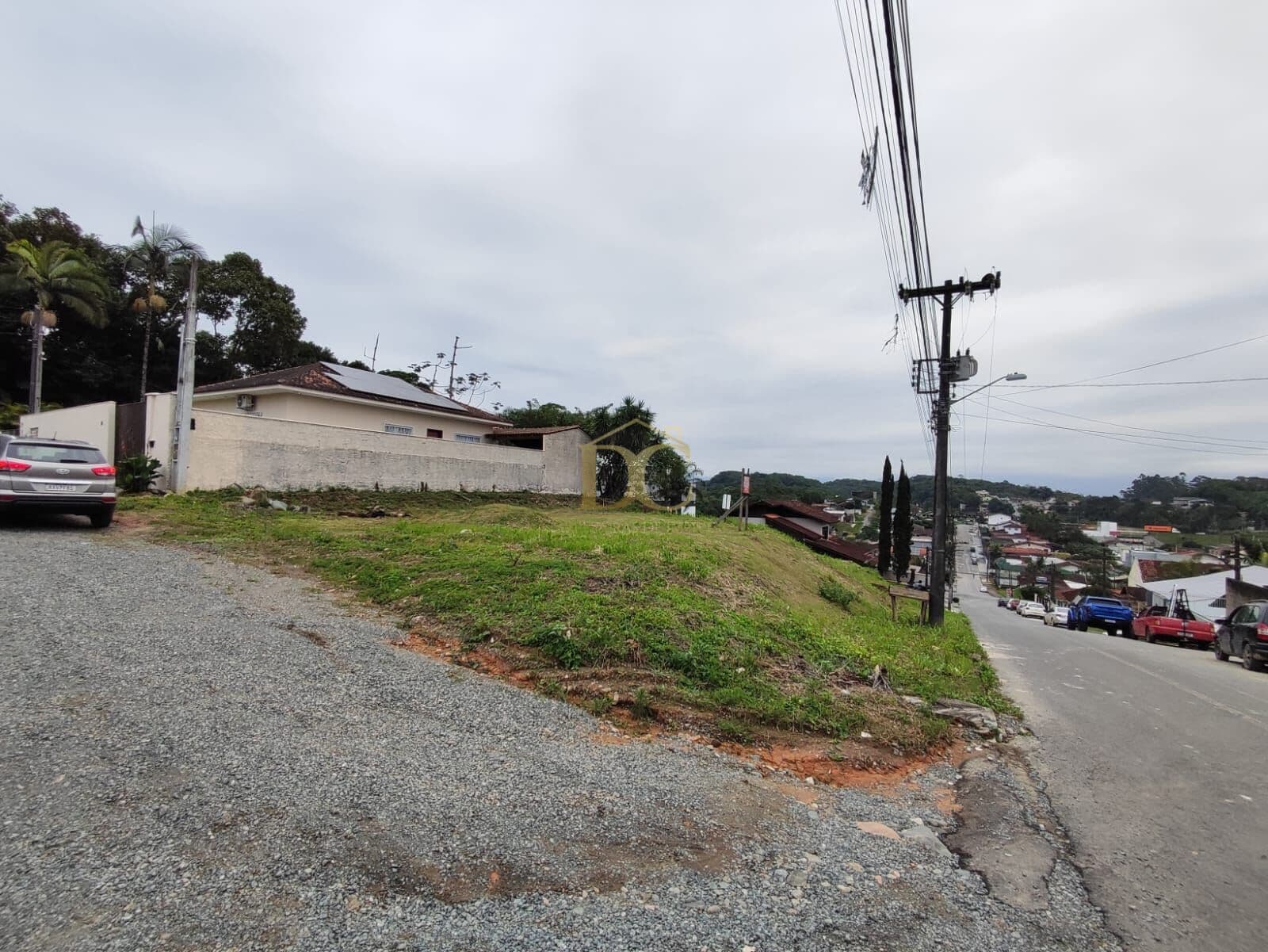 Terreno de 1081,02m² 100% Permuta