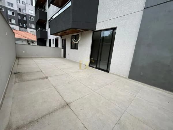 Apartamento Alto Padrão no Saguaçu com 3 Suítes e 162,85m²