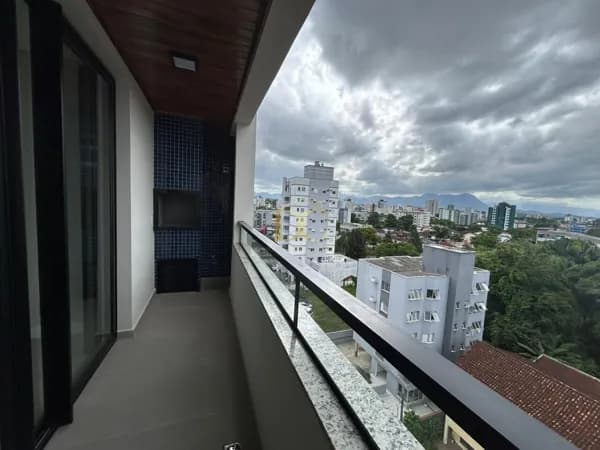 Apartamento Alto Padrão com 3 Suítes no Saguaçu com 123,70m²