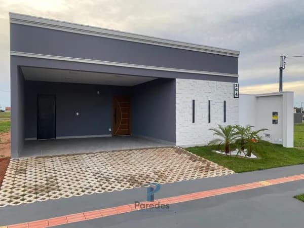Casa em Condomínio de Alto Padrão no Reserva Santa Inês | 3 Qts (1 Suíte) | Energia Solar e Piscina
