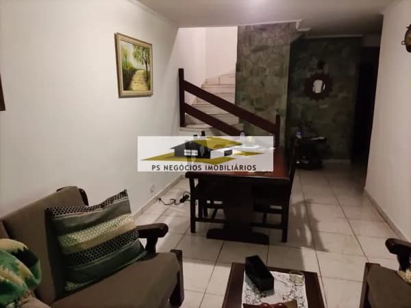 Sobrado para venda. Bosque da Saúde