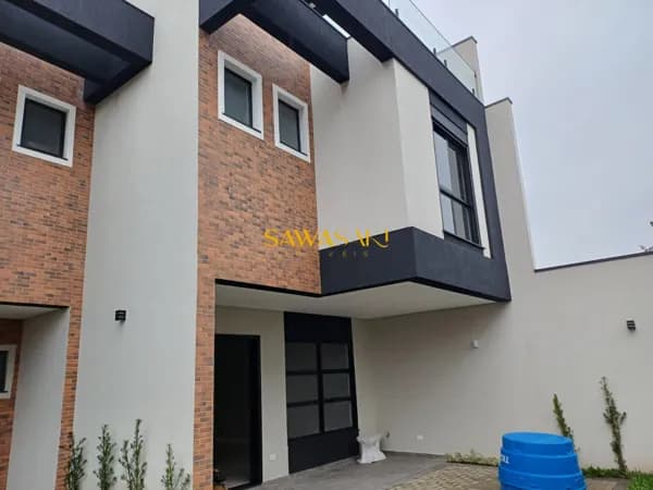 Sobrado em Curitiba - Butiatuvinha