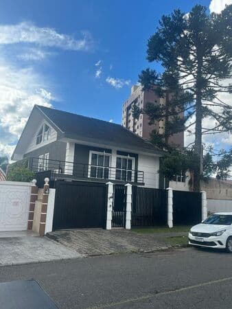 Casa Alto Padrão para Venda em Três Marias São José dos Pinhais-PR