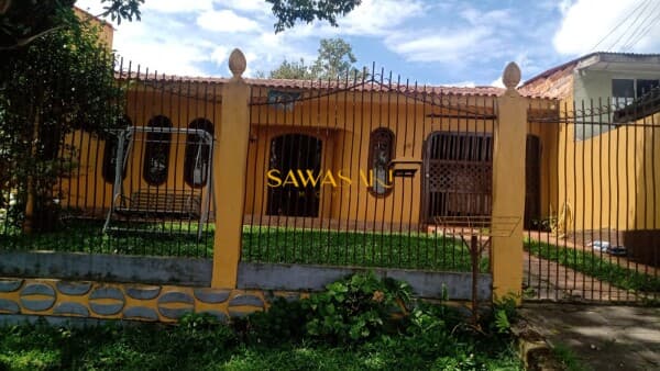 Casa em Curitiba - Uberaba