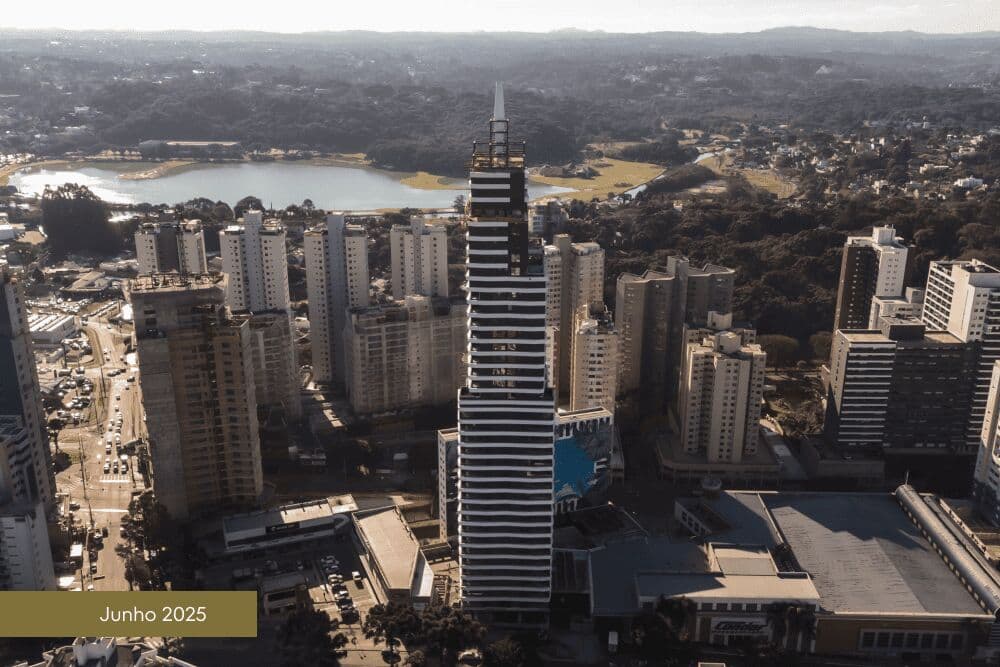 Apartamento Alto Padrão para Venda em Bigorrilho Curitiba-PR