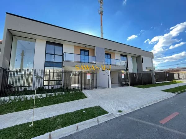 Sobrado em São José dos Pinhais - Cidade Jardim