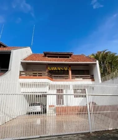 Sobrado Alto Padrão em Condomínio