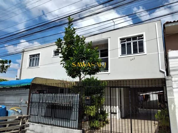 Sobrado em Curitiba - Boqueirão