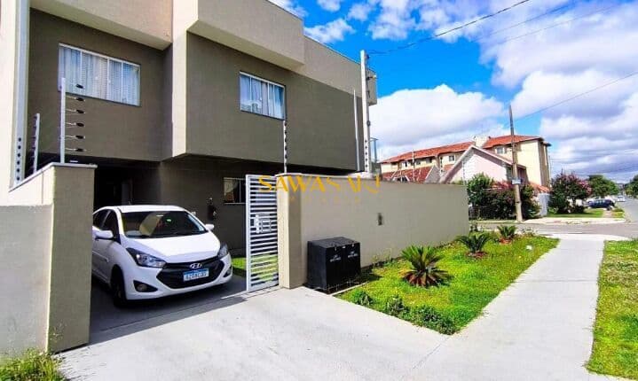 Sobrado em São José dos Pinhais - Cidade Jardim