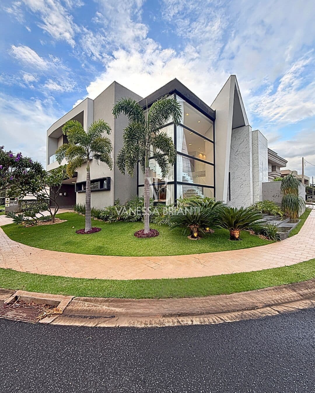 Casa em São José do Rio Preto - Parque Residencial Damha VI