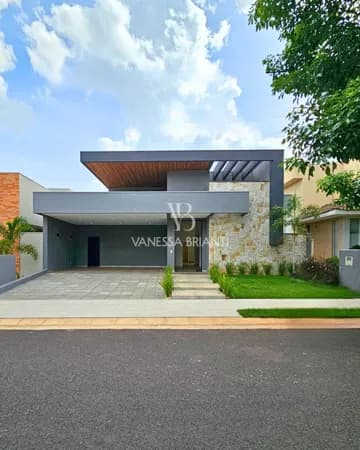 Casa em São José do Rio Preto - Parque Residencial Damha IV