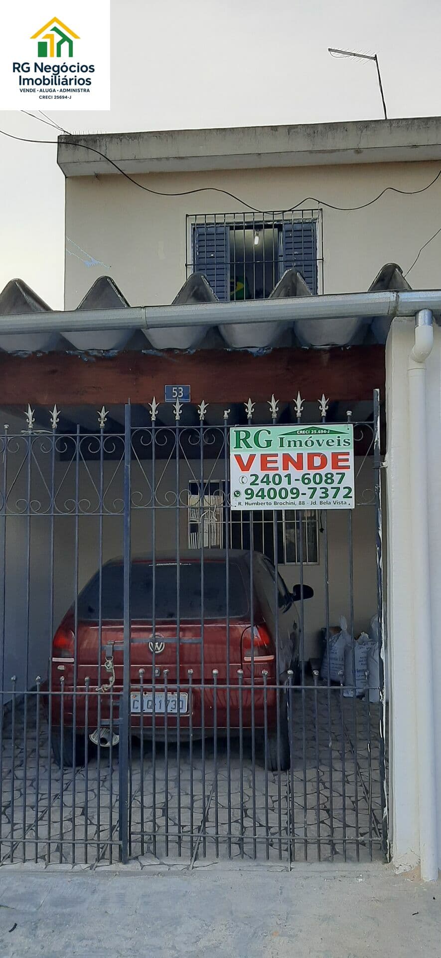 SOBRADO DIVIDIDO EM 3 RESIDÊNCIAS R$ 400.000,00