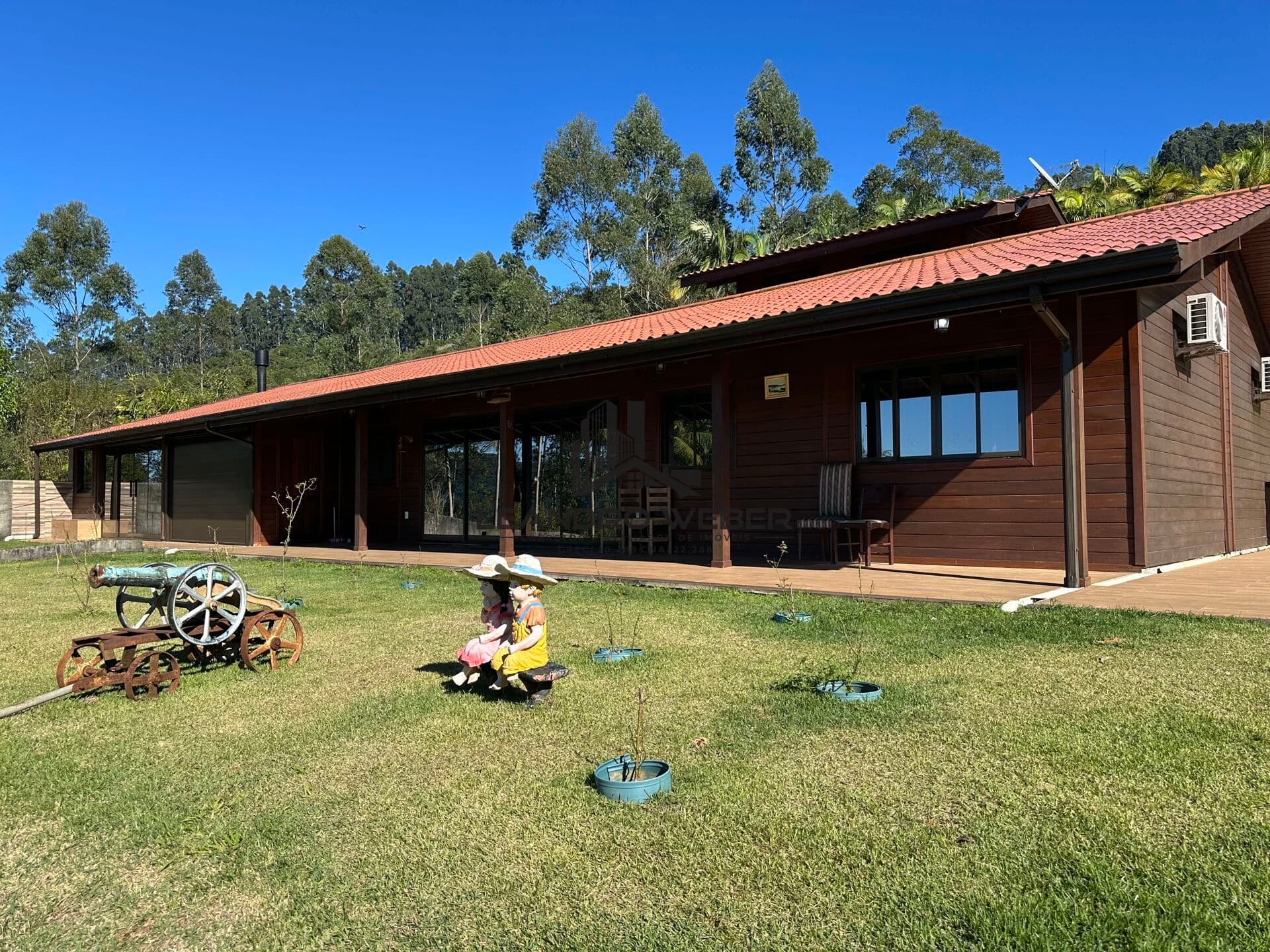 Sítio dos Sonhos com 9 Hectares em Antônio Carlos/SC