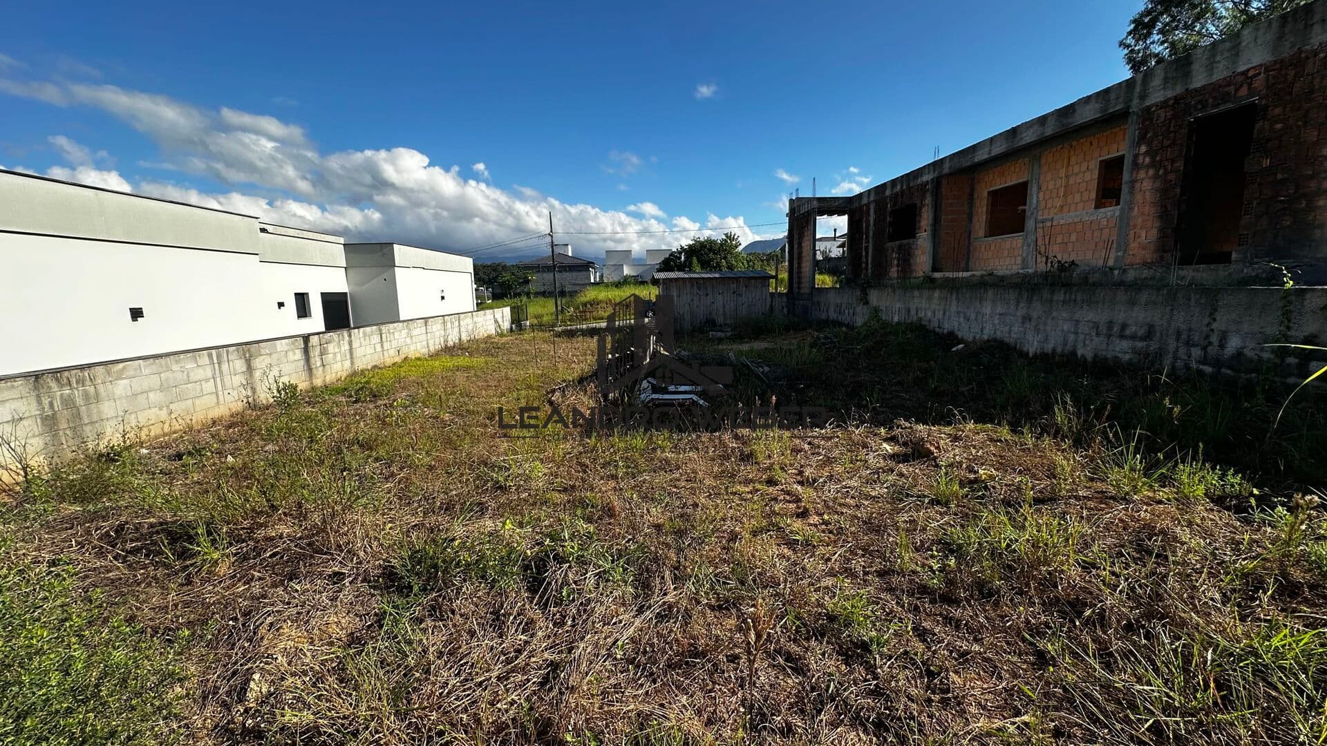 Terreno com 390m² - Centro de Antônio Carlos - SC