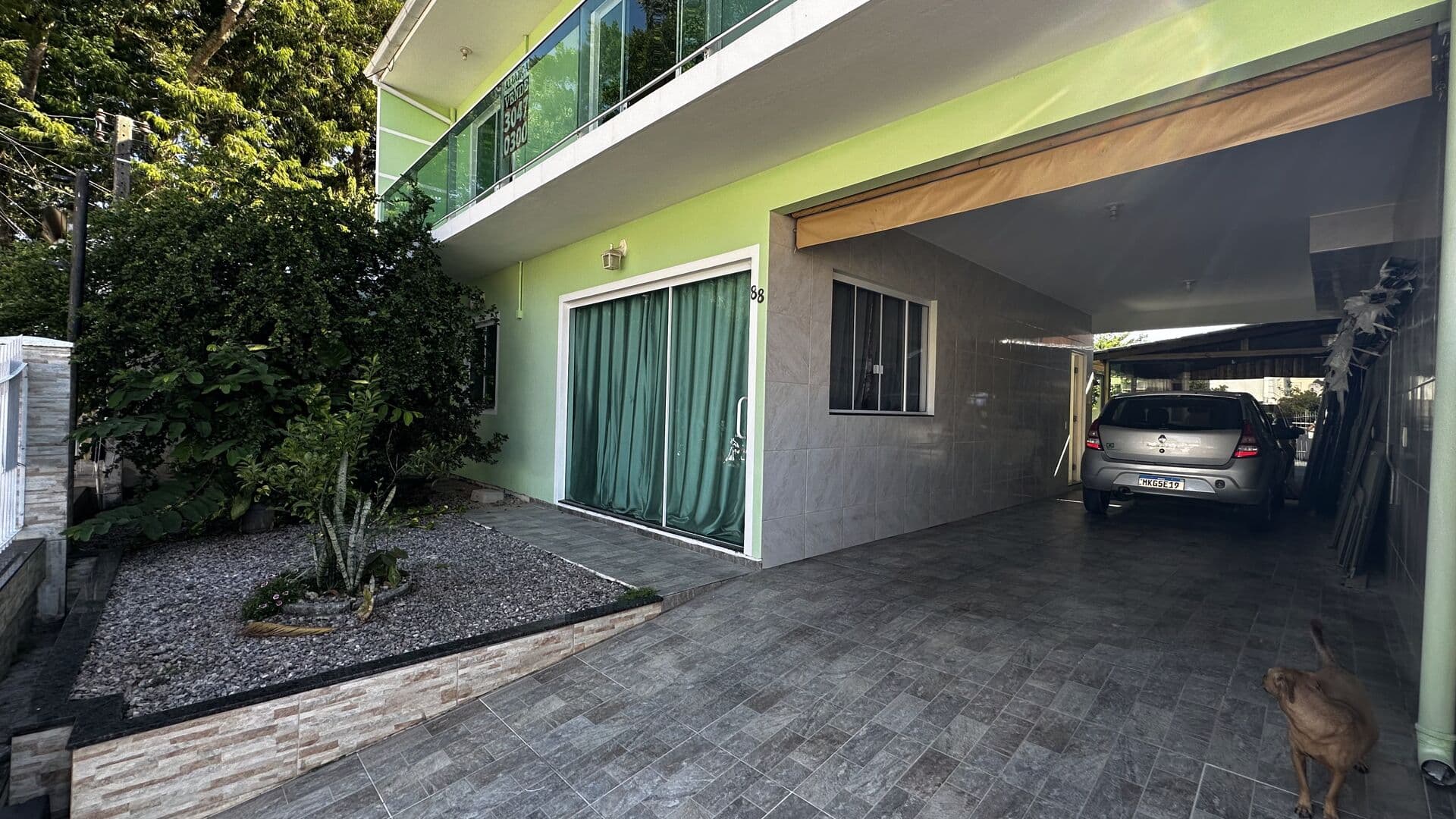 Casa 2 Pavimentos com 224,78m² - Averbada e com Escritura - Palhoça - SC